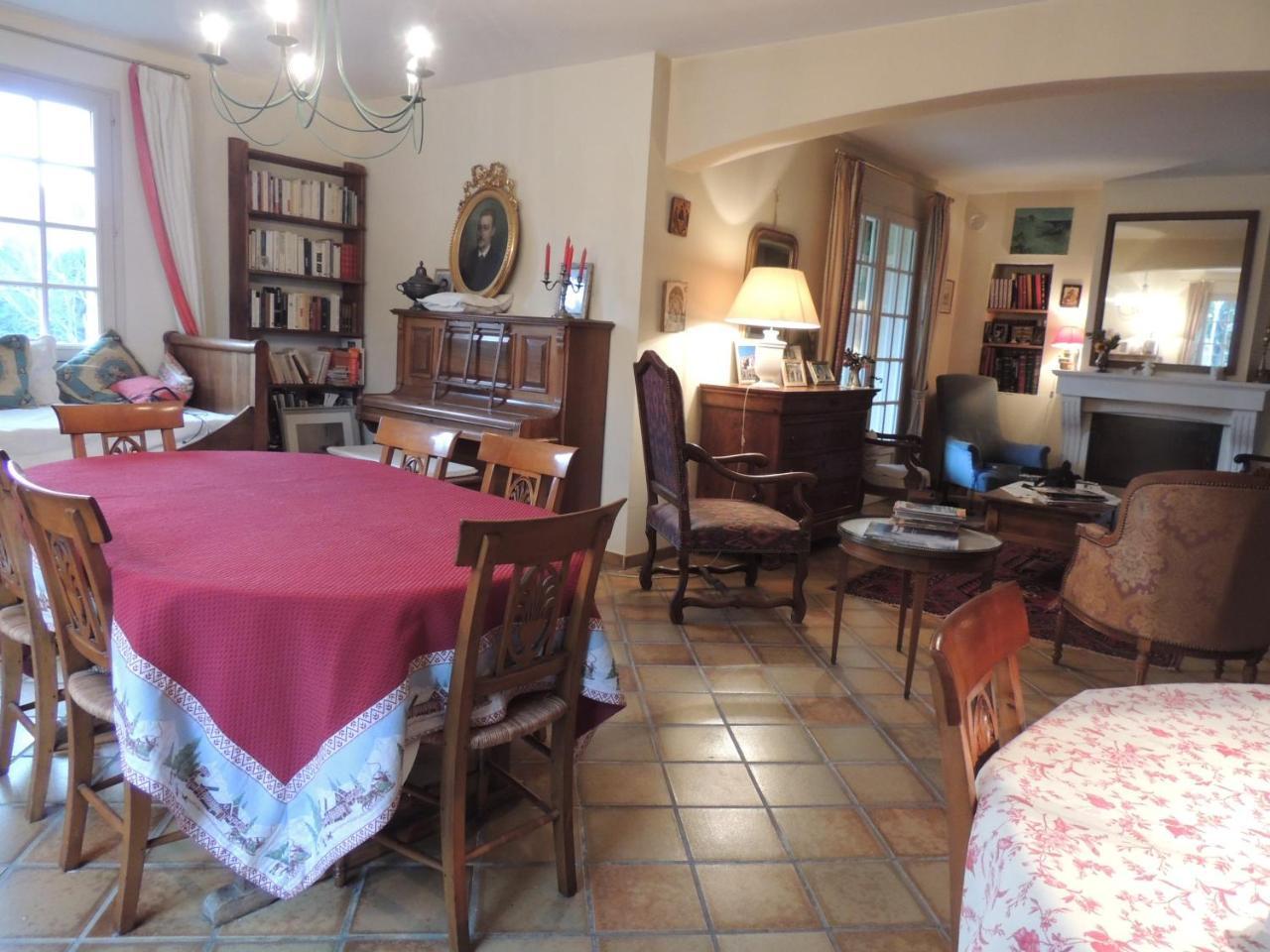 Clos Sainte-Garde Saint Didier  Bagian luar foto